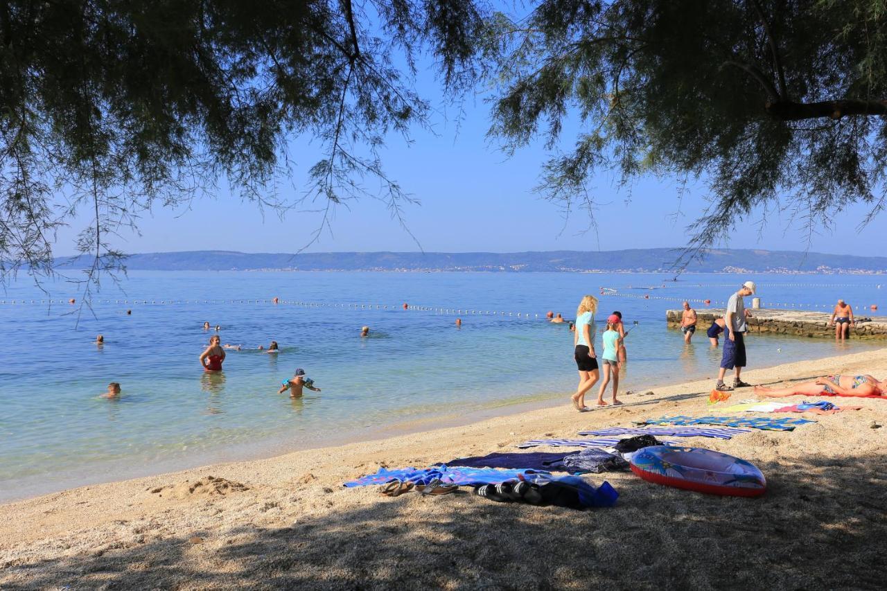 Apartments By The Sea Kastel Kambelovac, Kastela - 8679 Bagian luar foto